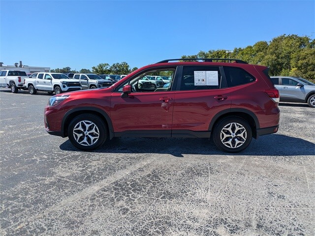 2019 Subaru Forester Premium photo 3