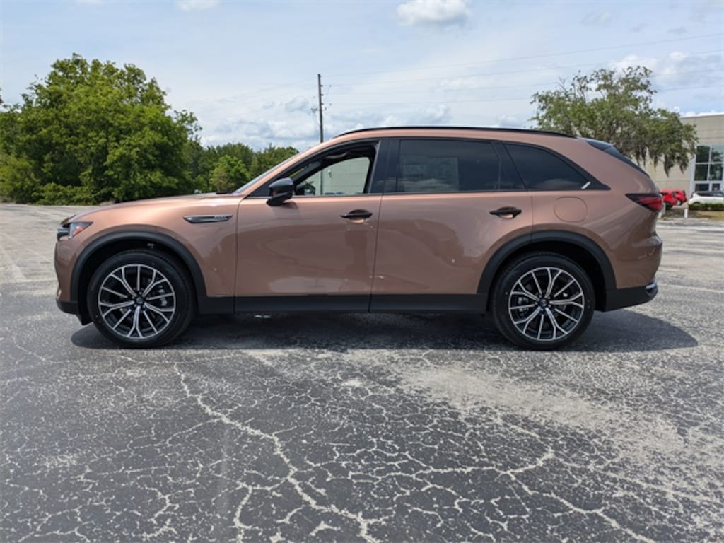 New 2025 Mazda CX-70 Plug-In Hybrid Premium Plus AWD Sport Utility