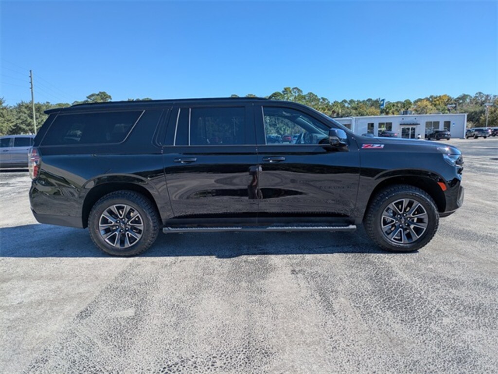 Used 2023 Chevrolet Suburban Z71 SUV