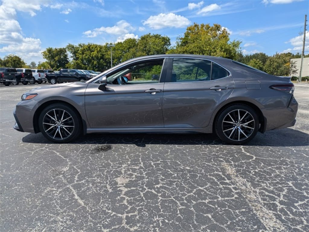 Used 2024 Toyota Camry SE Sedan
