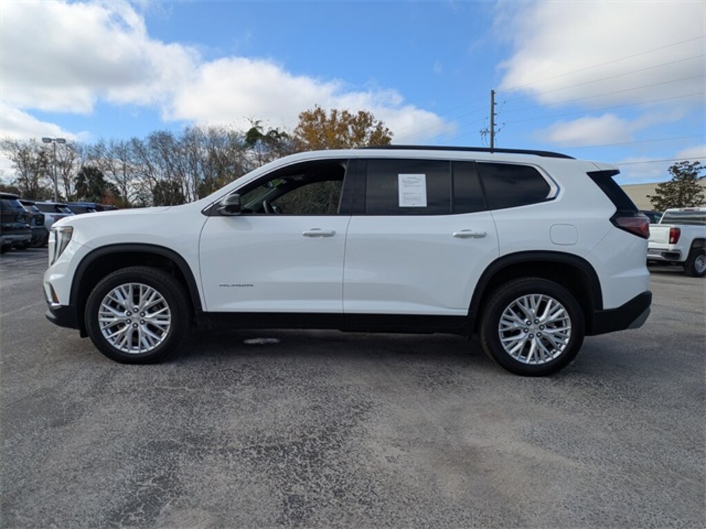 Used 2024 GMC Acadia Elevation SUV