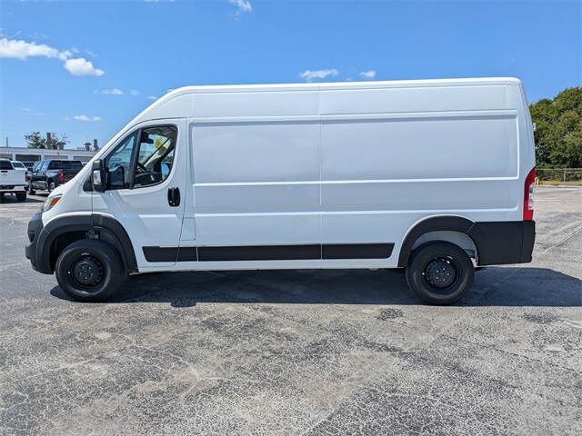 2025 Ram ProMaster 2500 Cargo Van photo 2