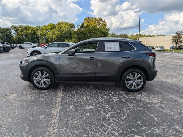 2022 Mazda CX-30 2.5 Select photo 3