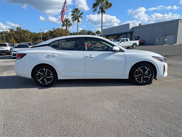 2024 Nissan Sentra SV photo 2