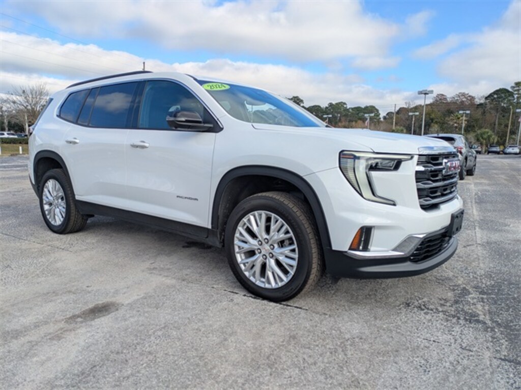 Used 2024 GMC Acadia Elevation SUV