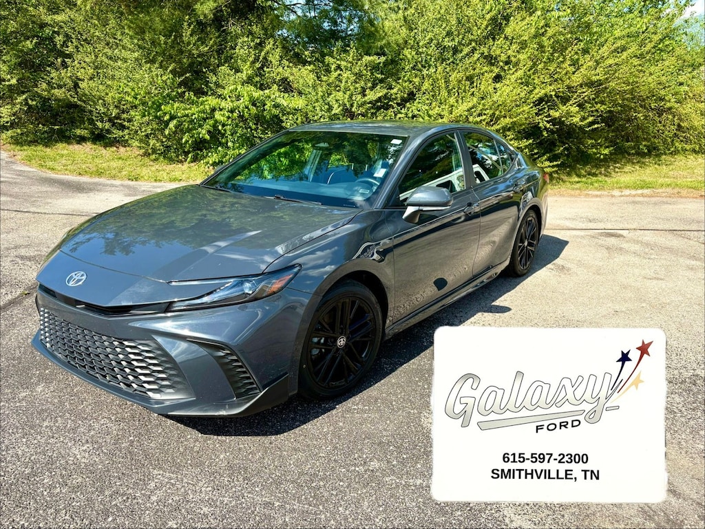 Used 2025 Toyota Camry SE Sedan