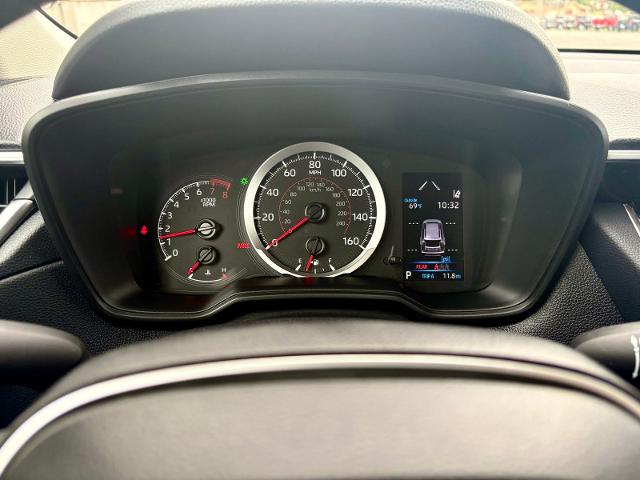 2022 Toyota Corolla Cross LE - Photo 14