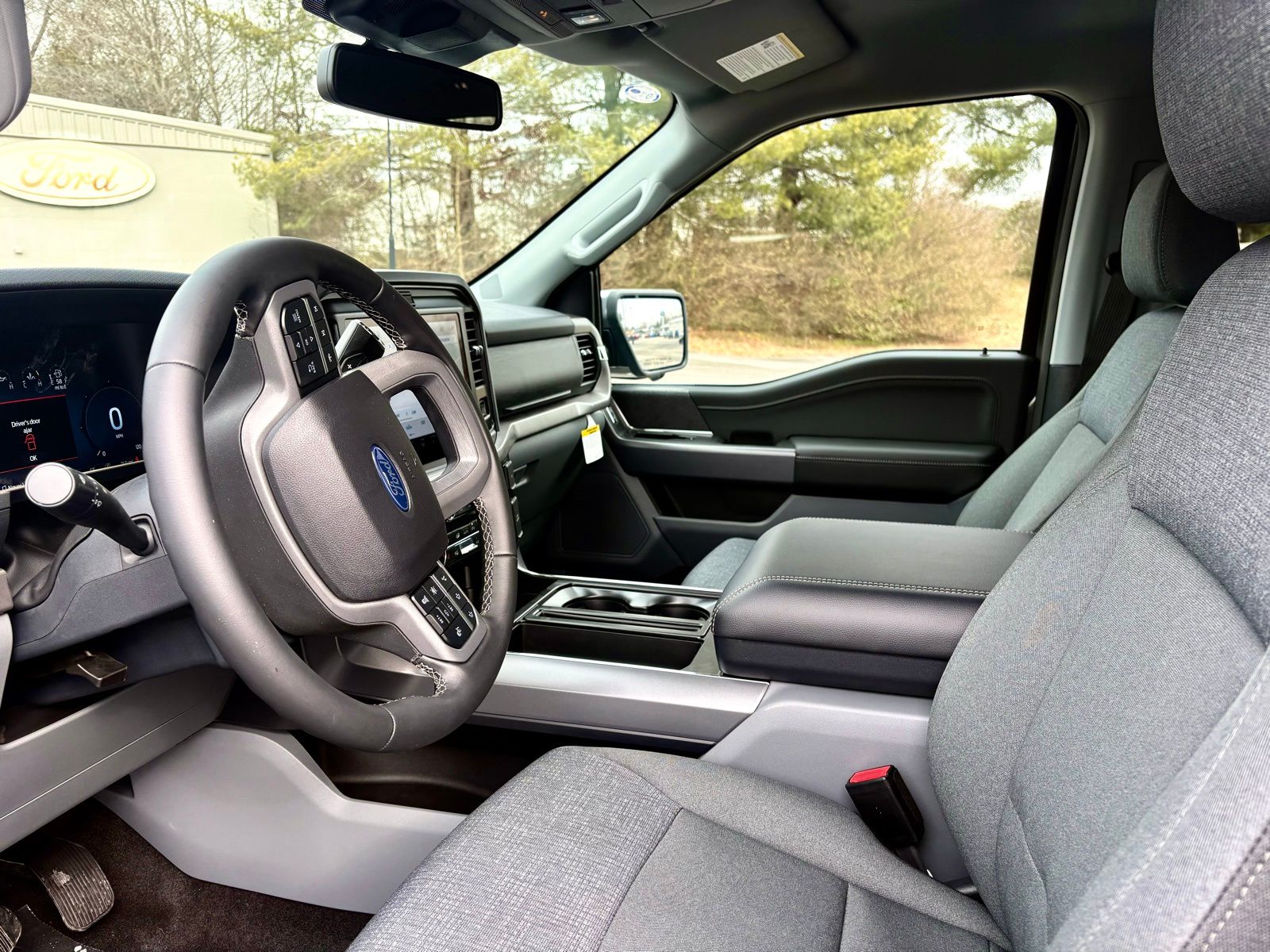 2026 Ford F-150 XLT - Photo 12