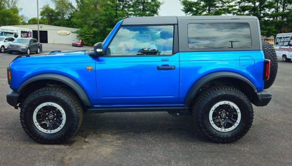 Used 2023 Ford Bronco Badlands SUV