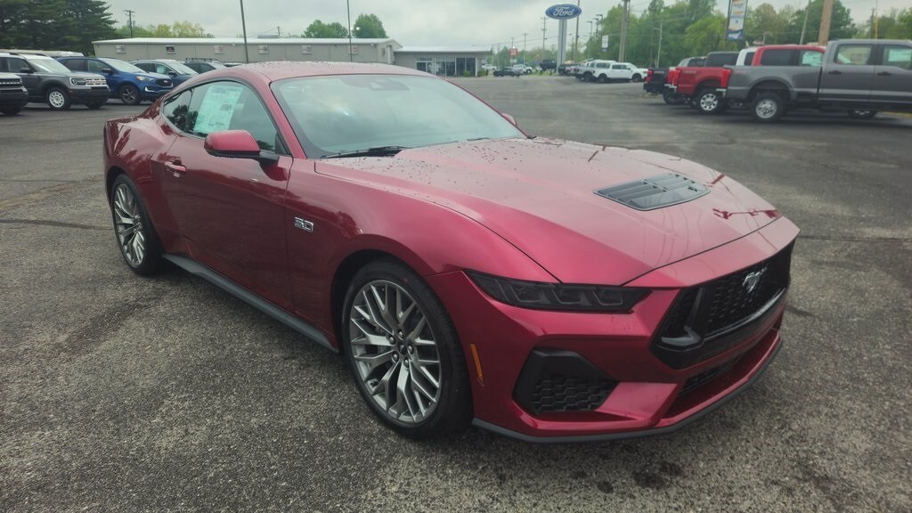 2025 Ford Mustang GT Premium photo 3