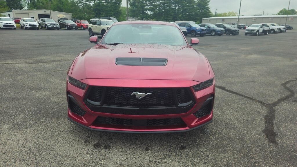 2025 Ford Mustang GT Premium photo 2