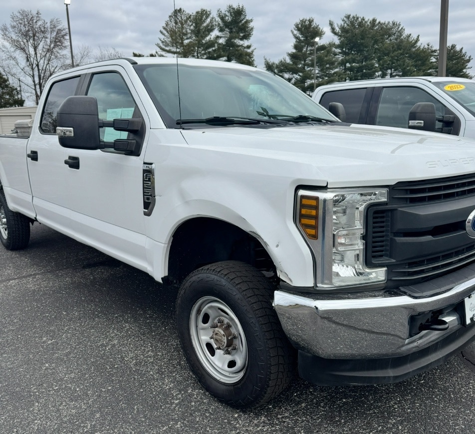 Used 2018 Ford F-250 Super Duty XL with VIN 1FT7W2B68JEB09515 for sale in Smithville, TN