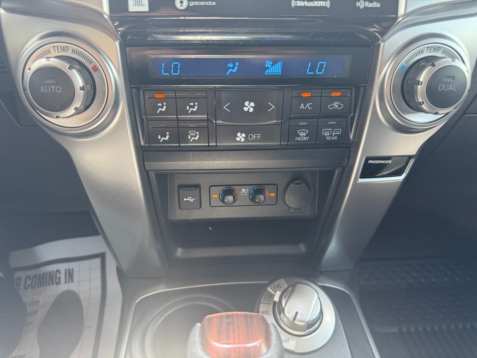 2022 Toyota 4Runner Limited photo 4