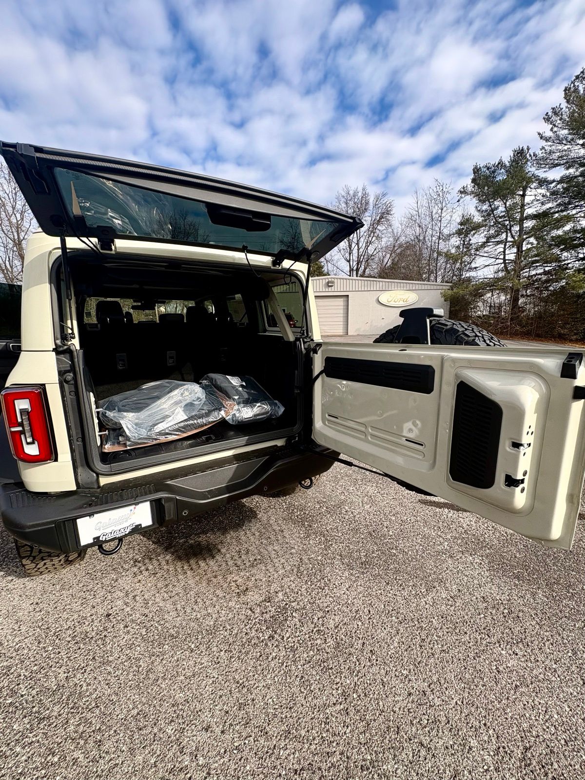 2025 Ford Bronco 4-Door Badlands - Photo 6
