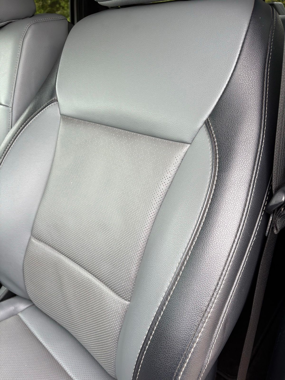 2022 Ford F-150 Lariat - Photo 19