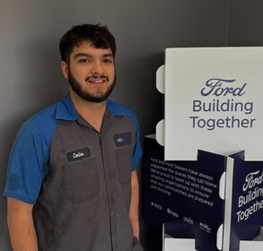 Staff member Carlos Solano from ID_c42355f45a56