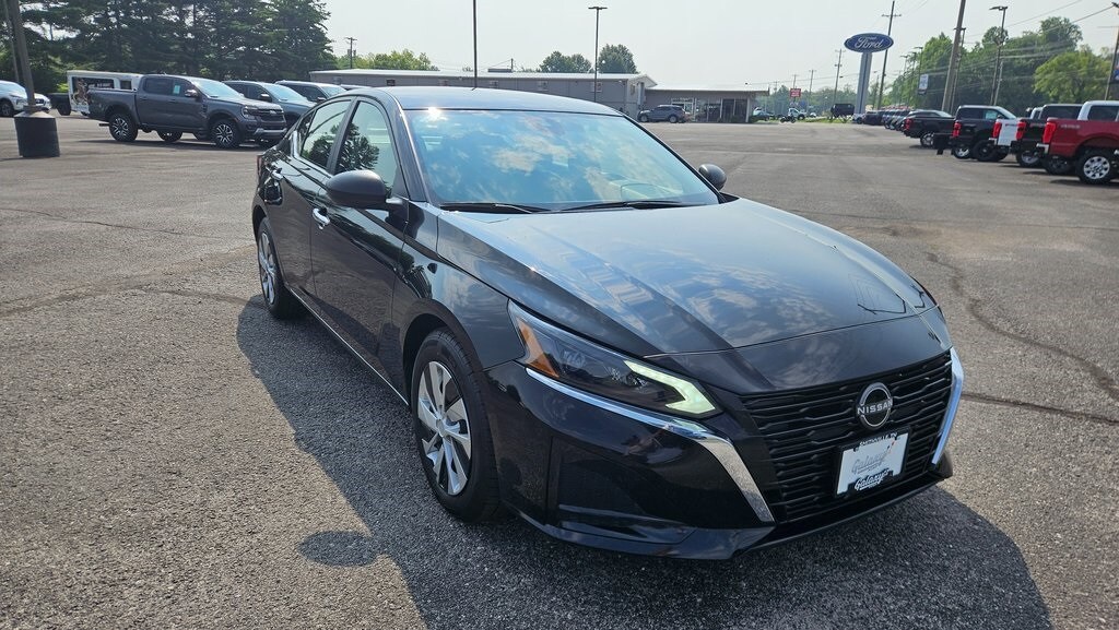 2024 Nissan Altima 2.5 S photo 3