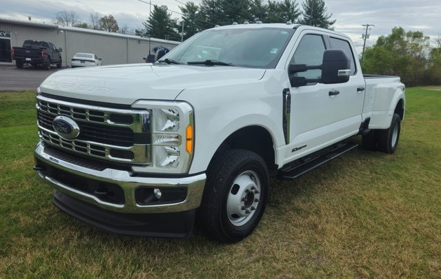 Used 2023 Ford F-350 Super Duty XLT with VIN 1FT8W3DT5PED17535 for sale in Smithville, TN
