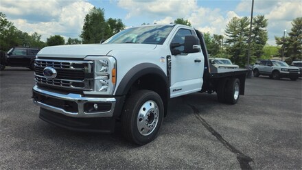 2023 Ford F-450SD XLT Chassis