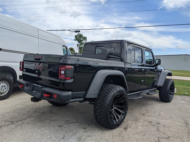 2021 Jeep Gladiator Rubicon photo 3