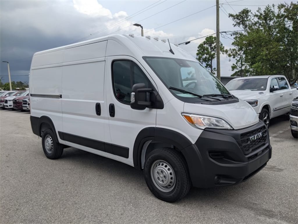 New 2025 Ram ProMaster PROMASTER 1500 TRADESMAN CARGO VAN HIGH ROOF 136' Cargo Van