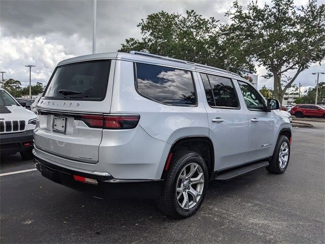 2022 Jeep Wagoneer Series II photo 3