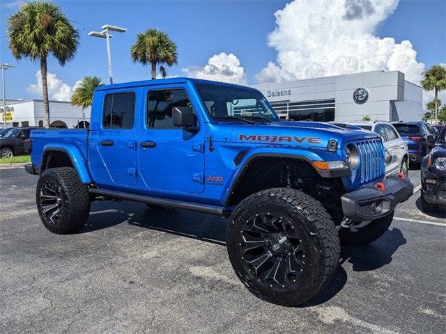 Used 2022 Jeep Gladiator Mojave with VIN 1C6JJTEG9NL170959 for sale in Fort Myers, FL