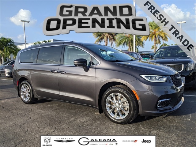 2021 Chrysler Pacifica Touring L