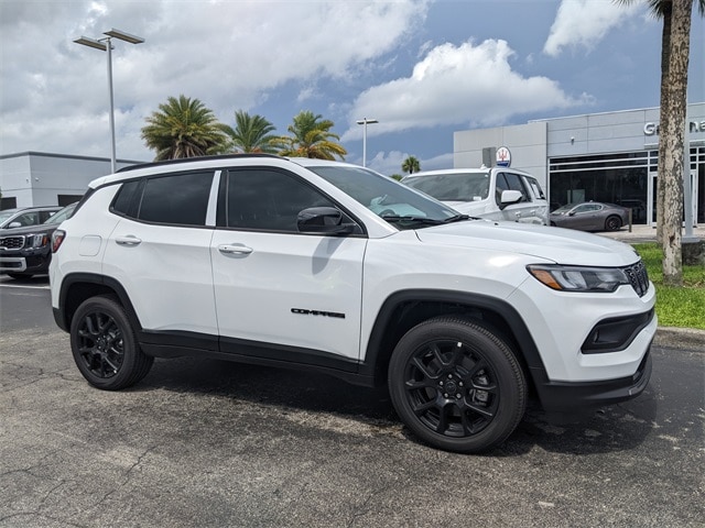 2025 Jeep Compass LATITUDE 4X4