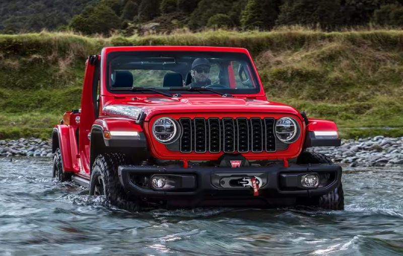 Galeana Jeep - Options for the 2024 Jeep Wrangler near Naples FL