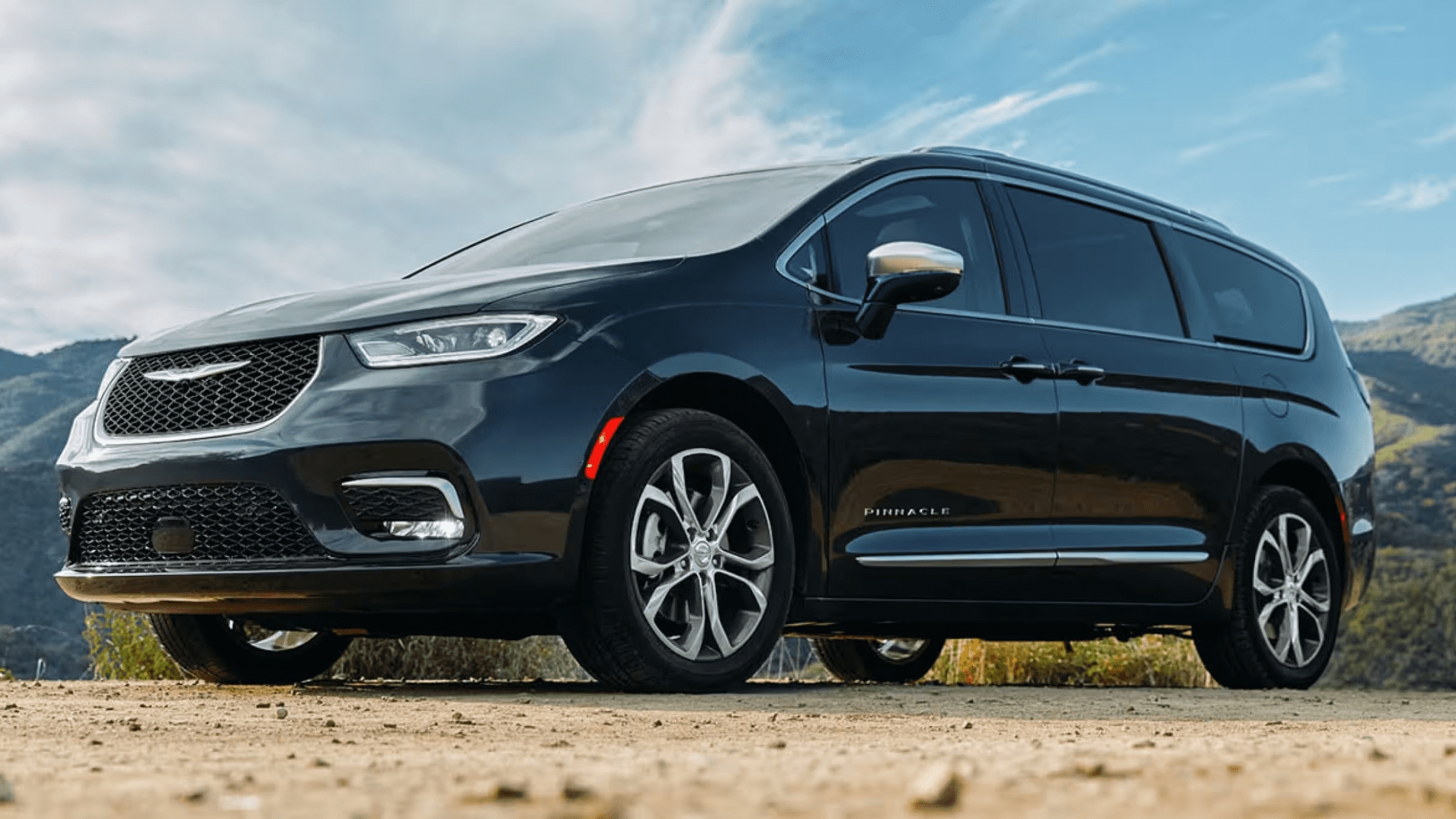 2024 Chrysler Pacifica by Galeana CDJR