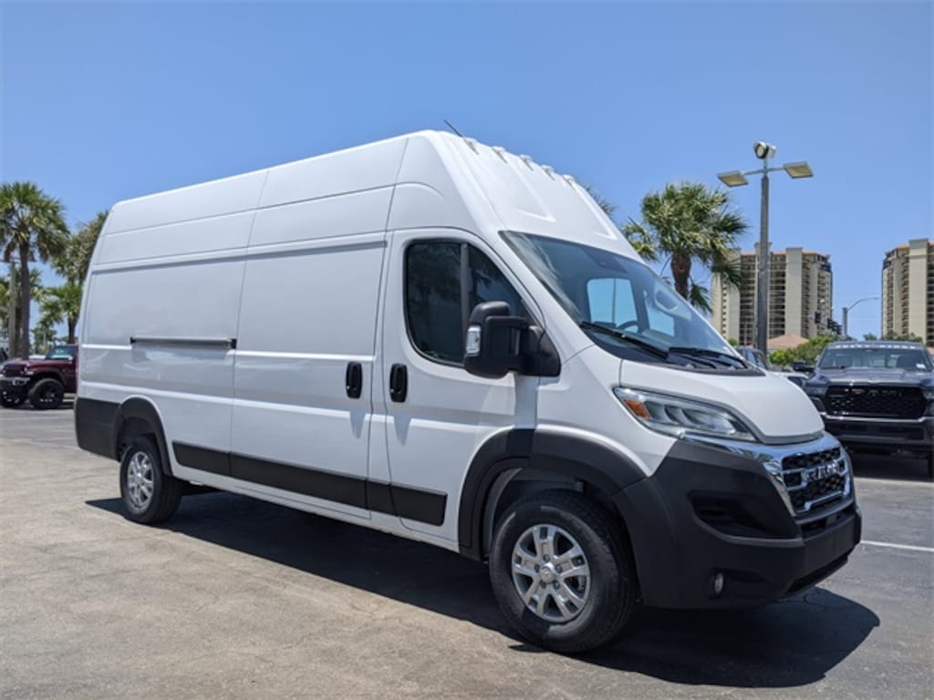New 2025 Ram ProMaster PROMASTER 3500 SLT CARGO VAN SUPER HIGH ROOF 159' Cargo Van
