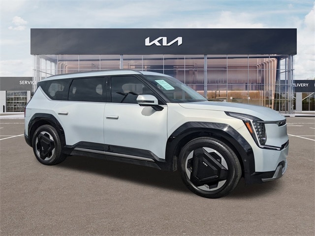 Certified 2024 Kia Ev9 Land with VIN KNDADFS51R6026699 for sale in Fort Myers, FL