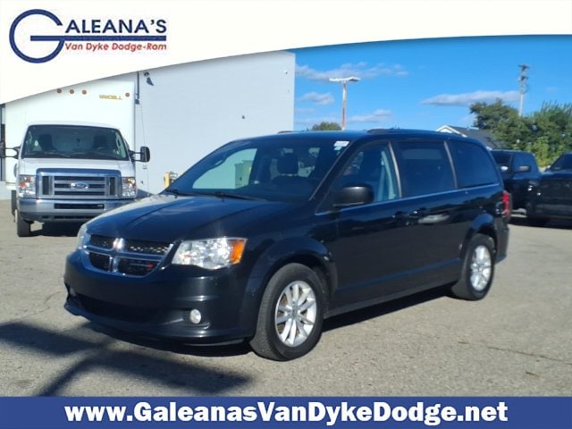 Used 2019 Dodge Grand Caravan SXT with VIN 2C4RDGCG0KR744347 for sale in Warren, MI