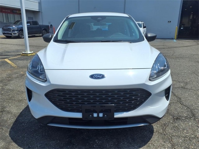Used 2022 Ford Escape S with VIN 1FMCU9F68NUA22003 for sale in Warren, MI