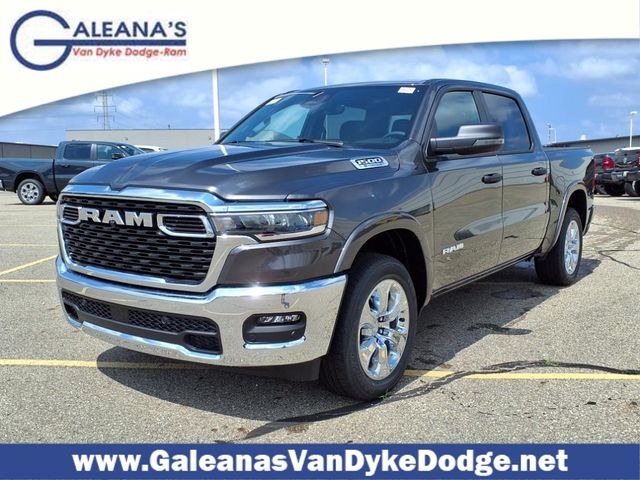 2025 RAM 1500 Big Horn/Lone Star 4x4 Crew Cab 5'7's photo