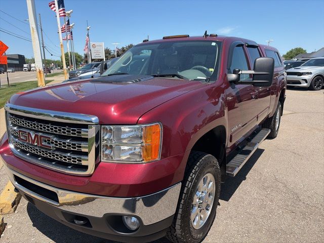 2014 GMC Sierra 4WD Crew Cab 6.5ft SLT's photo