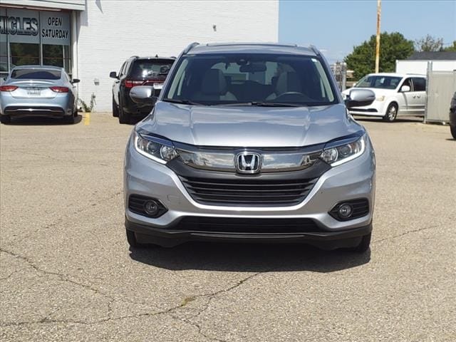 Used 2019 Honda HR-V EX with VIN 3CZRU6H58KM722874 for sale in Warren, MI