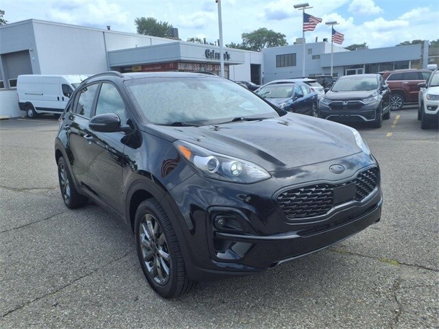 2021 Kia Sportage S Nightfall Edition photo 3