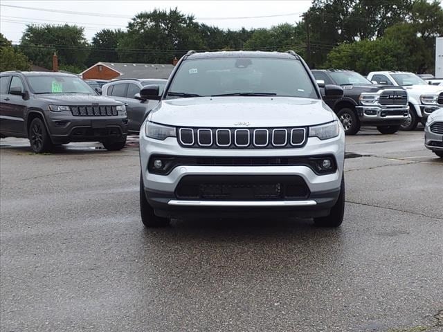 Used 2024 Jeep Compass Limited with VIN 3C4NJDCN6RT111301 for sale in Warren, MI