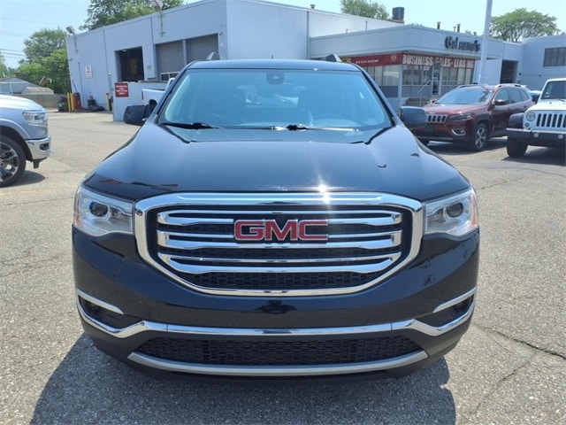 Used 2017 GMC Acadia SLT-2 with VIN 1GKKNWLS8HZ282992 for sale in Warren, MI
