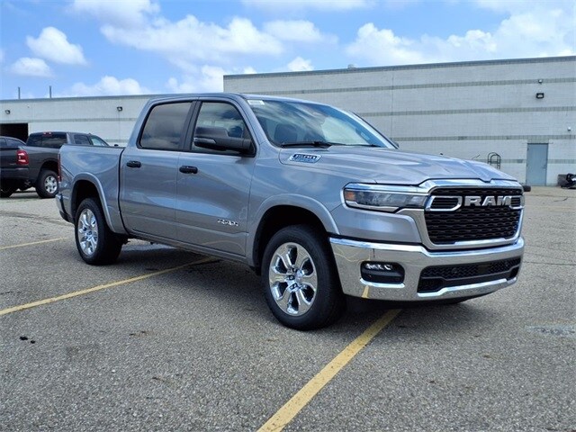 2025 Ram 1500 Big Horn Lone Star photo 3