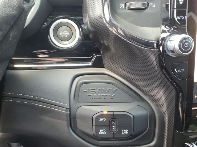 2025 RAM 2500 Limited - Photo 14