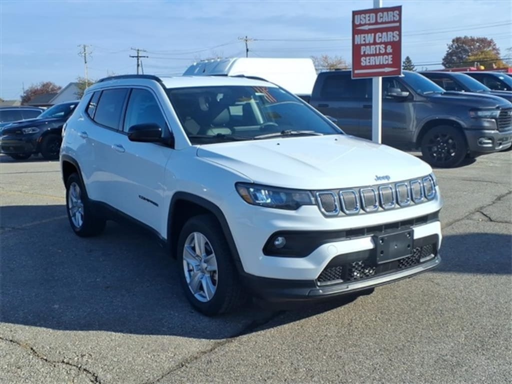 Used 2022 Jeep Compass Latitude SUV