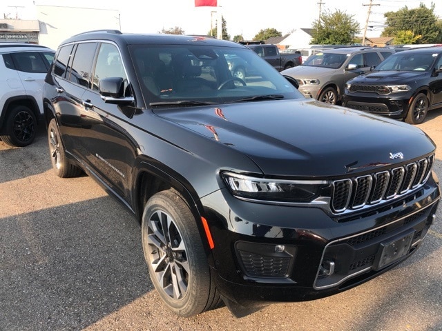 Used 2021 Jeep Grand Cherokee L Overland with VIN 1C4RJKDG1M8187201 for sale in Warren, MI