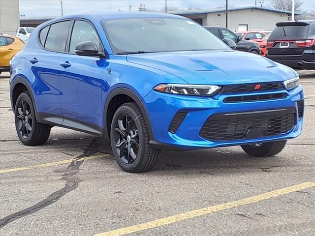 2024 Dodge Hornet GT photo 2