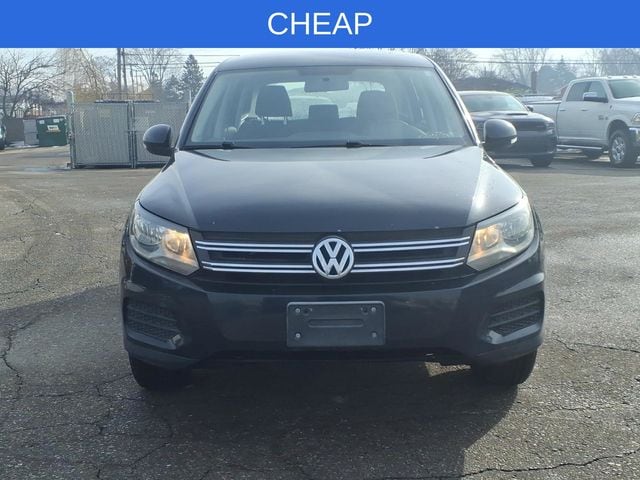 Used 2012 Volkswagen Tiguan S with VIN WVGAV7AXXCW538518 for sale in Warren, MI