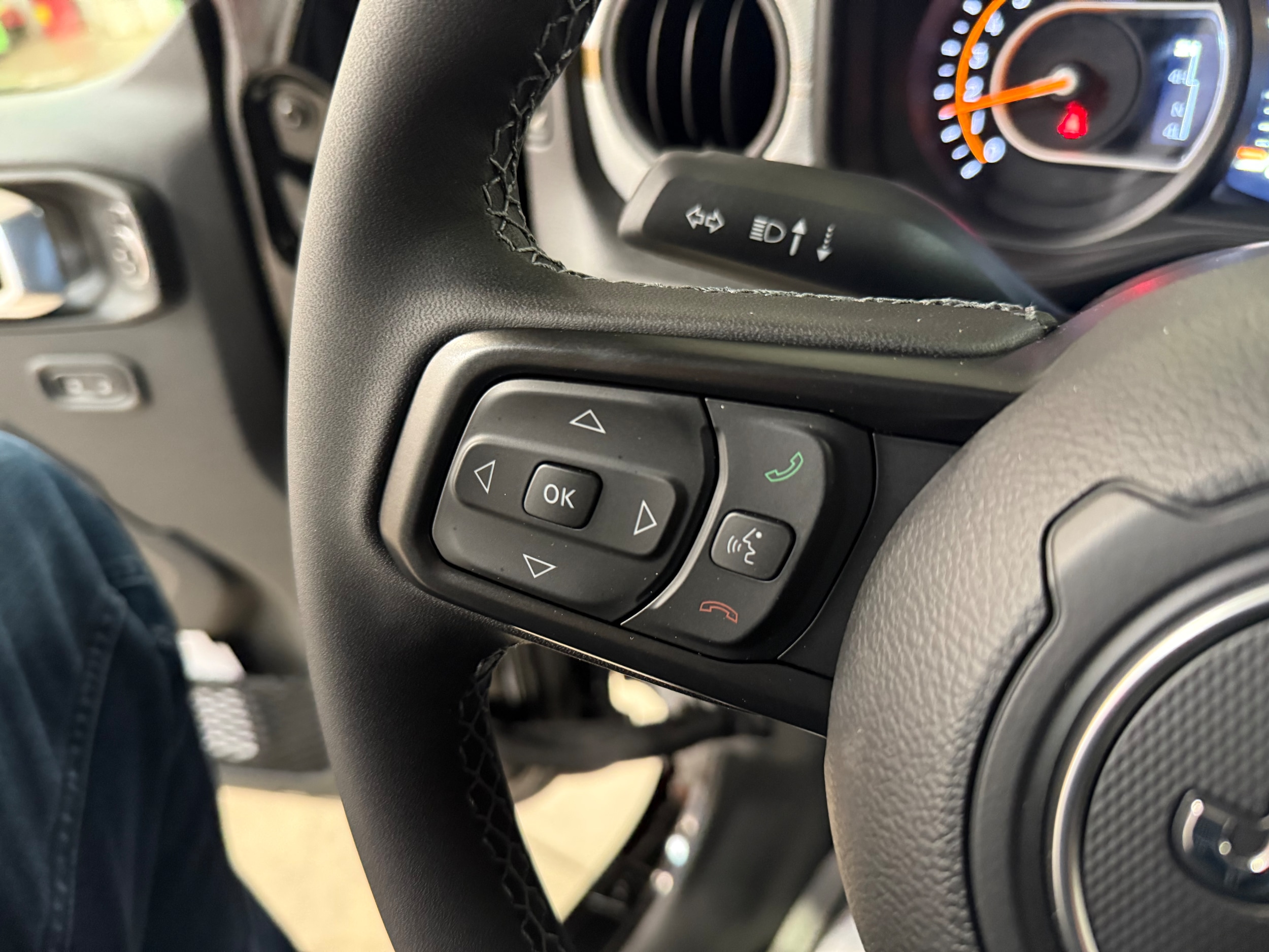 2026 Jeep Gladiator Willys - Photo 23