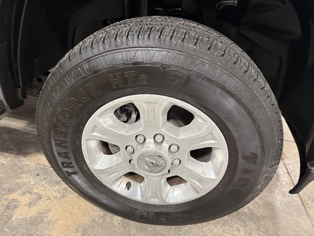 Certified 2025 Ram 2500 Big Horn Crew Cab 4x4 PICKUP