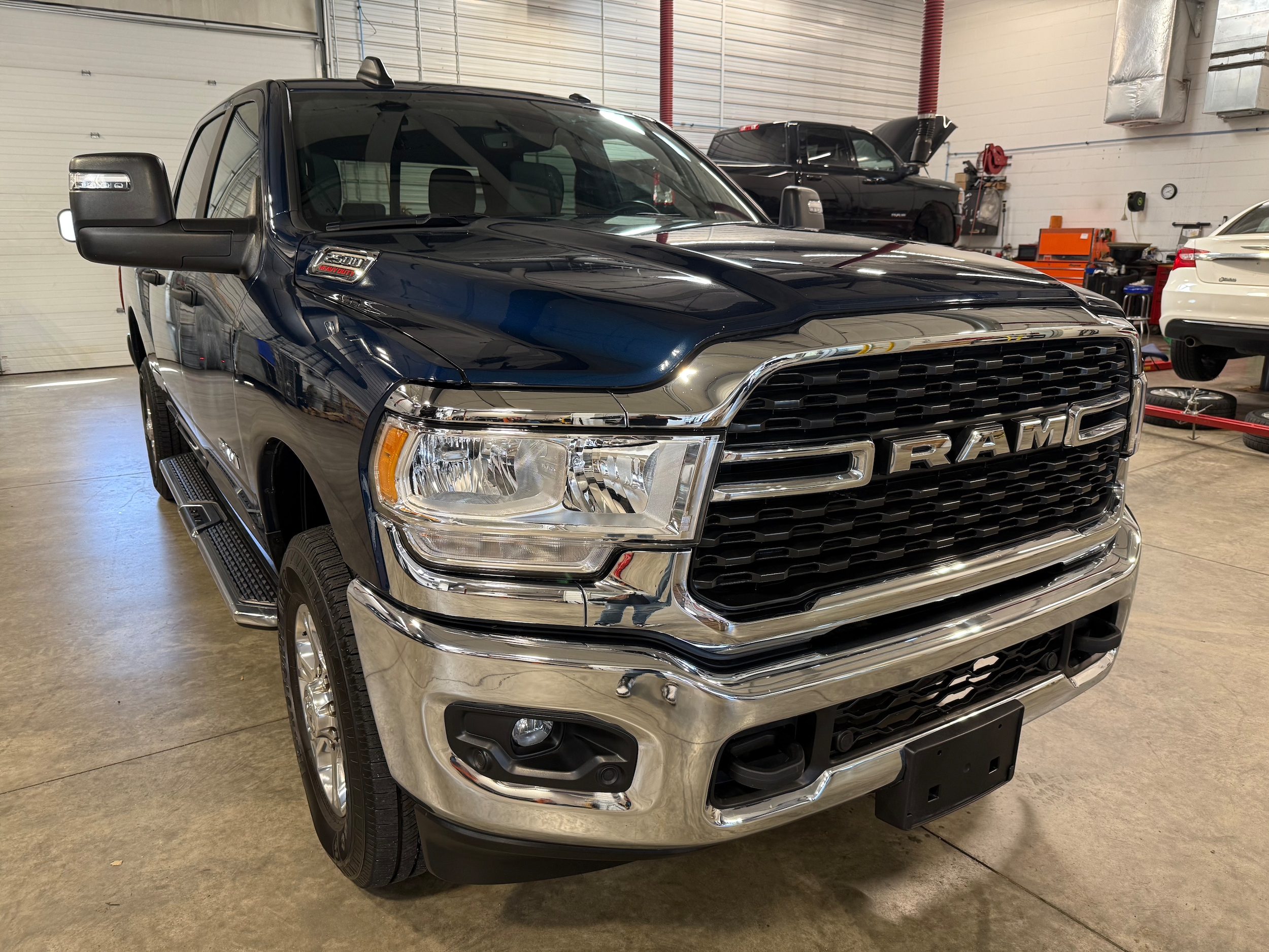 2024 RAM Ram 2500 Pickup Big Horn's photo